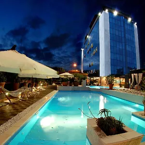 Otel Bellambriana