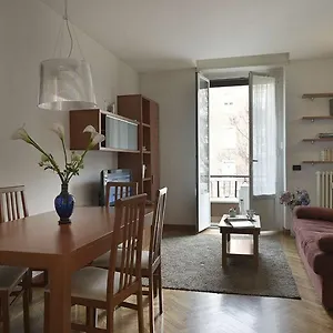 Macmahon 2* Milano